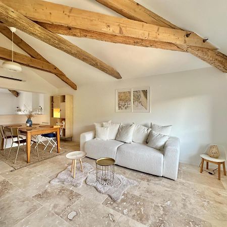 Appartement - Loft Le Cosy อิแยร์ ภายนอก รูปภาพ