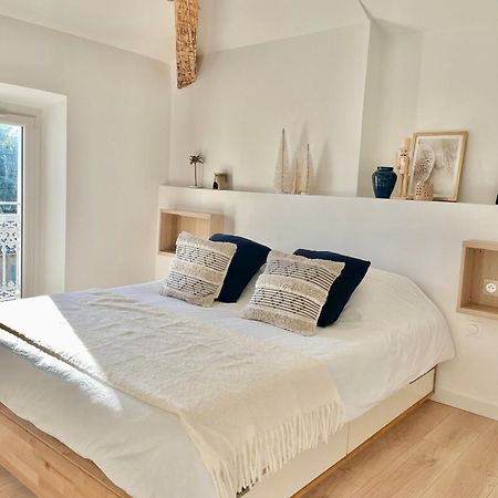 Appartement - Loft Le Cosy อิแยร์ ภายนอก รูปภาพ