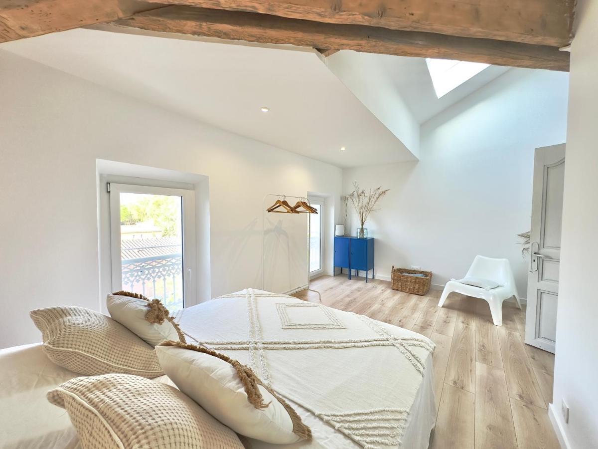 Appartement - Loft Le Cosy อิแยร์ ภายนอก รูปภาพ