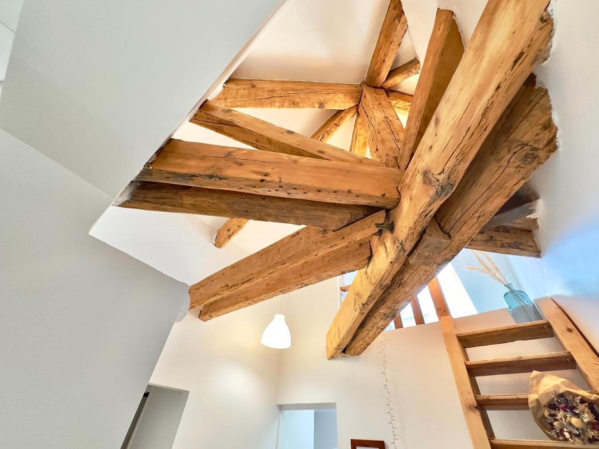 Appartement - Loft Le Cosy อิแยร์ ภายนอก รูปภาพ