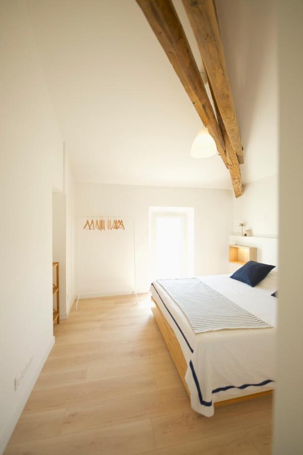 Appartement - Loft Le Cosy อิแยร์ ภายนอก รูปภาพ
