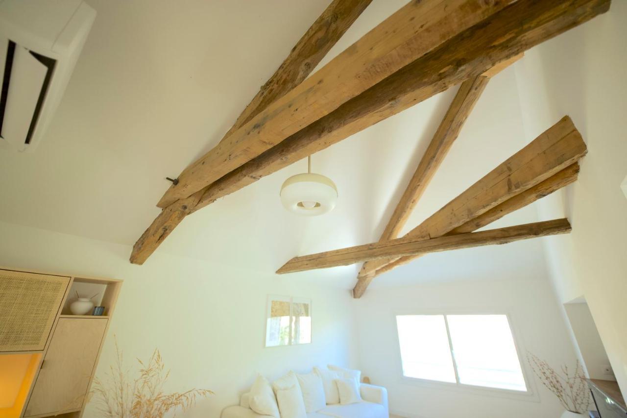 Appartement - Loft Le Cosy อิแยร์ ภายนอก รูปภาพ