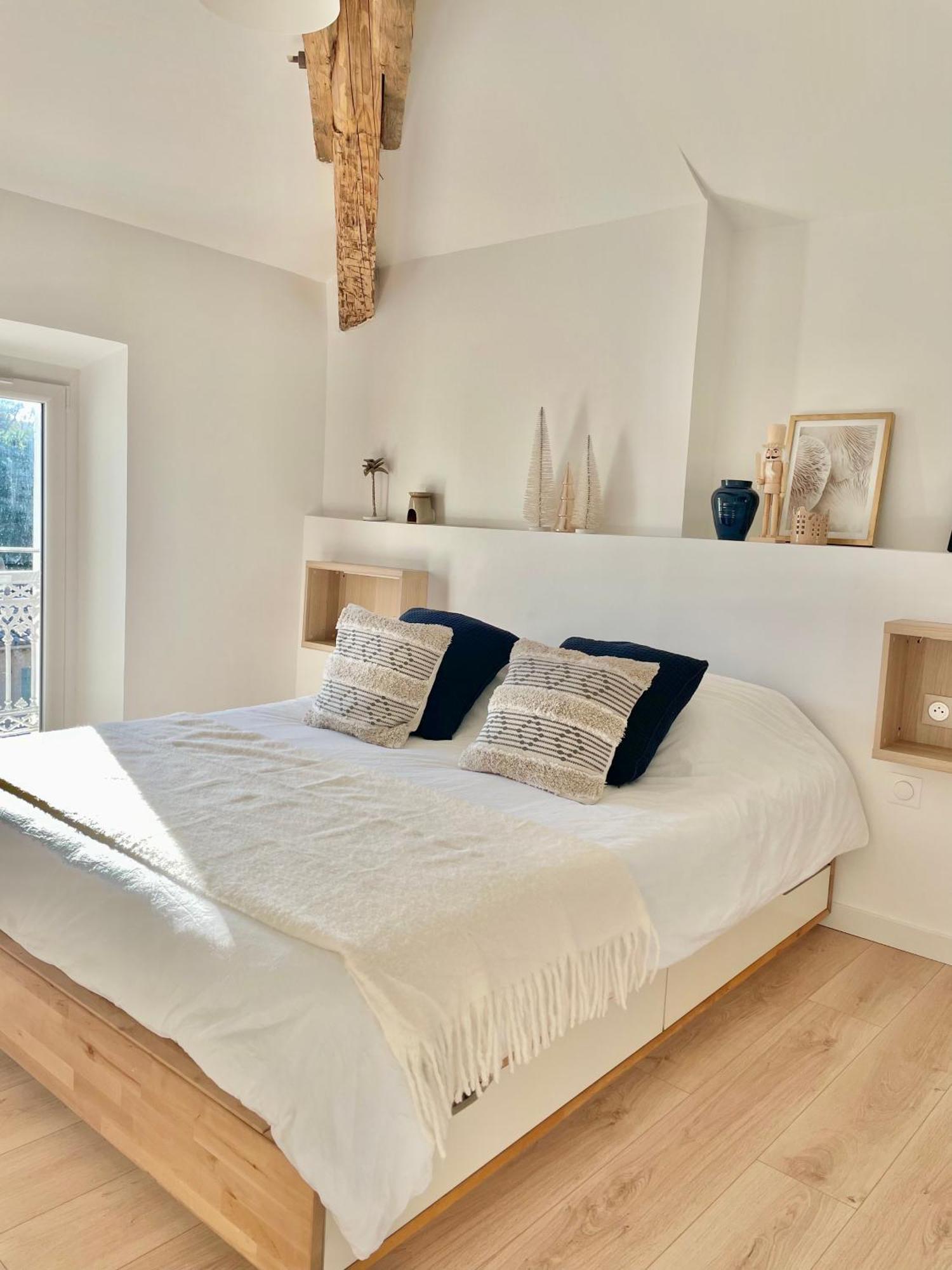 Appartement - Loft Le Cosy อิแยร์ ภายนอก รูปภาพ