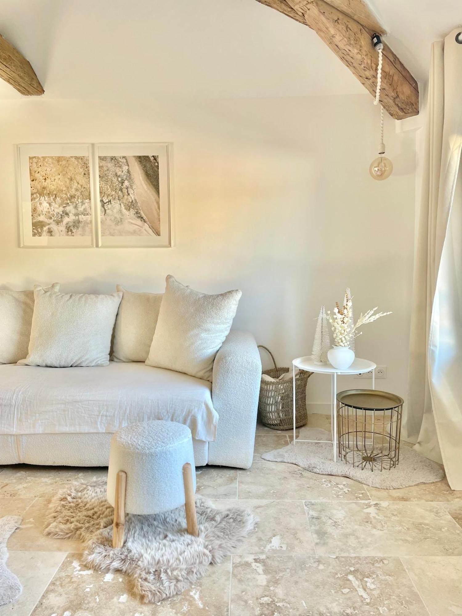 Appartement - Loft Le Cosy อิแยร์ ภายนอก รูปภาพ